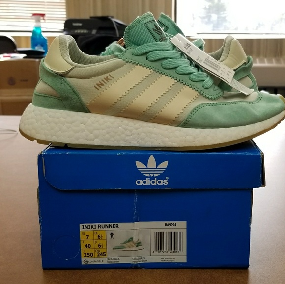 adidas iniki mint green